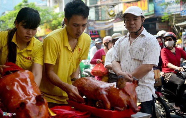 
 Heo quay cũng là mặt hàng hốt bạc
