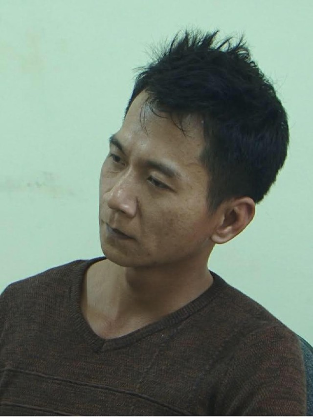 
Vương Văn Hùng, kẻ đã lấy số điện thoại và dụ nạn nhân đến ngôi nhà hoang để hãm hiếp.
