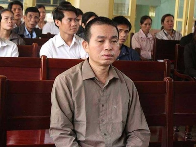 
Bị cáo Vi Văn Phượng.
