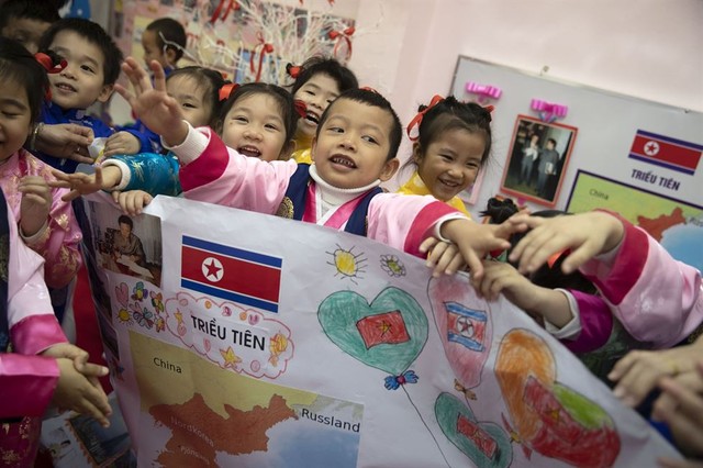 Trường mẫu giáo hữu nghị Việt - Triều được thành lập ngày 8 tháng 3 năm 1978 với sự hỗ trợ tài chính từ cố lãnh tụ Triều Tiên Kim Nhật Thành. (Ảnh: Korea Times)