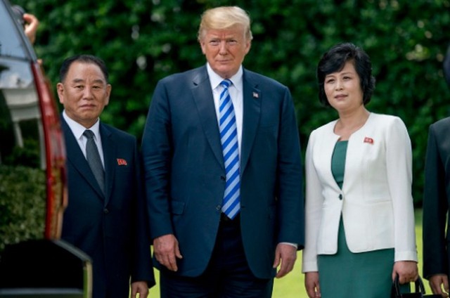 Bà Kim Song-hyeu cùng đoàn Triều Tiên gặp gỡ Tổng thống Donald Trump ở Nhà Trắng, tháng 6/2016. Ảnh: AAP.