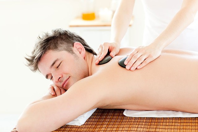 
Massage vùng kín là hoạt động sinh lý an toàn. Ảnh minh họa: Internet
