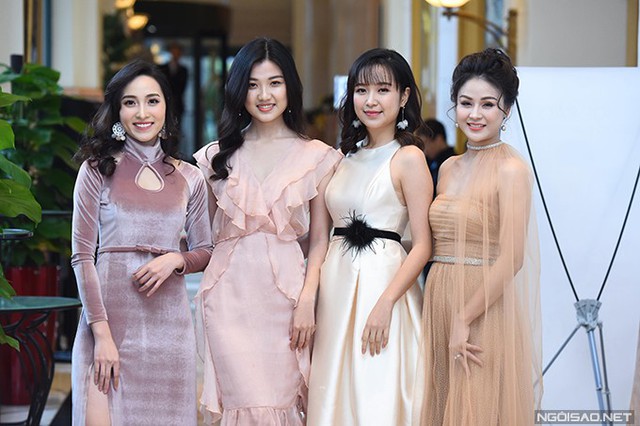 4 diễn viên chính của Những cô gái trong thành phố - Mai Anh, Lương Thanh, Kim Oanh, Thu Trang (từ trái sang).