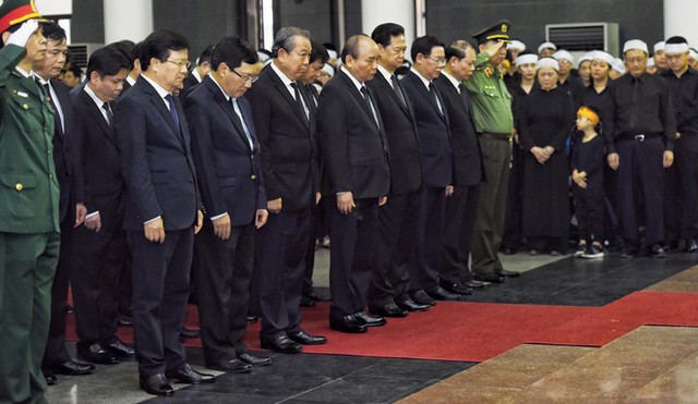 Đoàn đại biểu lãnh đạo Chính phủ tại lễ tang. Ảnh: Giang Huy