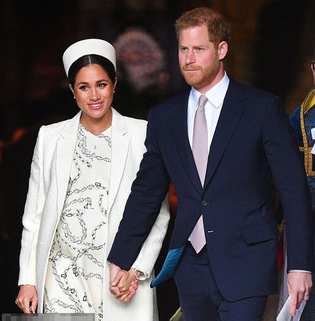 Hoàng tử Harry và vợ Meghan dự sự kiện hồi tháng 3 tại Điện Buckingham. Ảnh: Rex.