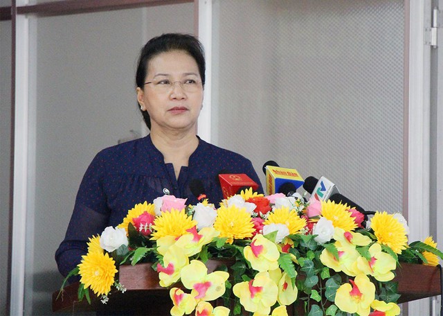 Chủ tịch QH Nguyễn Thị Kim Ngân trả lời cử tri tại huyện Phong Điền