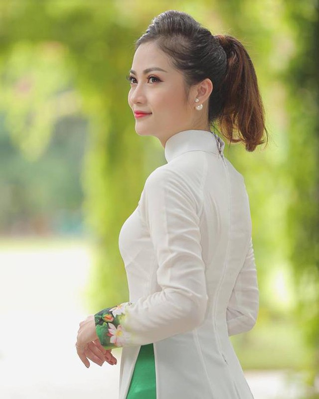 
Ngọc Anh muốn điều tốt nhất cho con g&aacute;i v&agrave; chồng cũ
