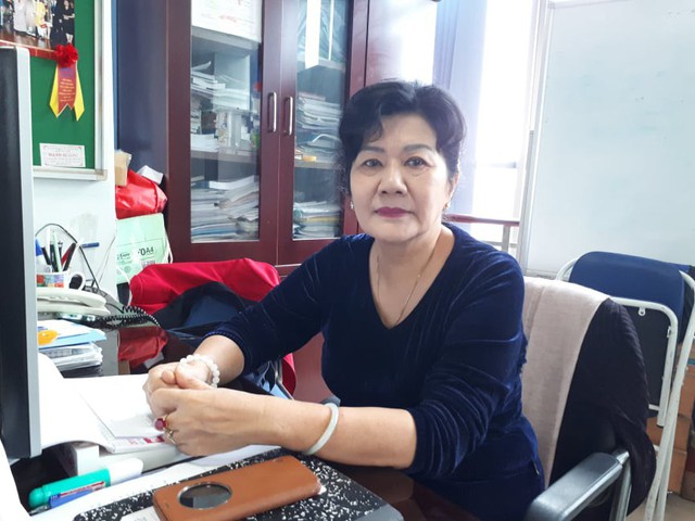 
Bà Ninh Thị Hồng cho rằng hành vi của ông Nguyễn Hữu Linh là phạm tội dâm ô với người dưới 16 tuổi. Ảnh Phương Thuận
