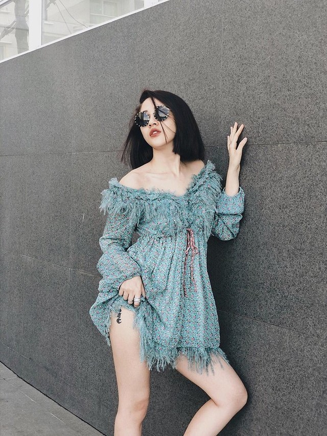 Bảo Anh bất ngờ cắt phăng mái tóc dài và thay vào đó bằng kiểu tóc ngắn ngang vai đồng thời chia sẻ muốn làm lại cuộc sống mới.