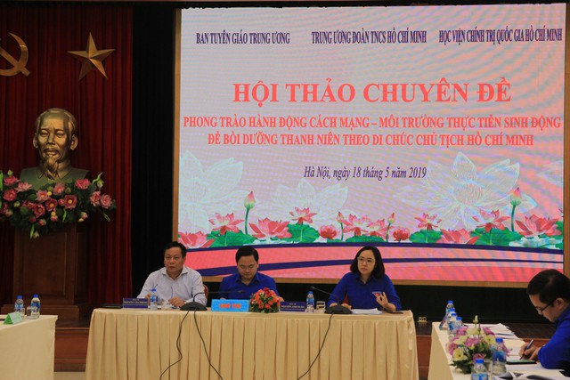 
Toàn cảnh phiên chuyên đề Phong trào hành động cách mạng – môi trường thực tiễn sinh động để đào tạo, bồi dưỡng thanh niên theo Di chúc Chủ tịch Hồ Chí Minh, ngày 18/5, tại Trung tâm bồi dưỡng Chính trị quận Hoàn Kiếm.
