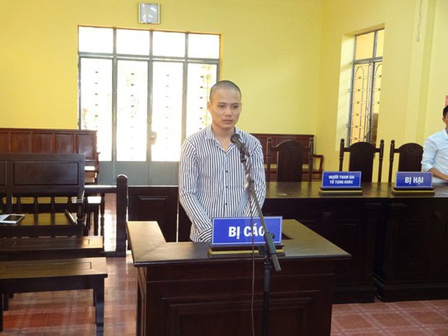 
Bị cáo Nguyễn Thành Sơn tại phiên xử
