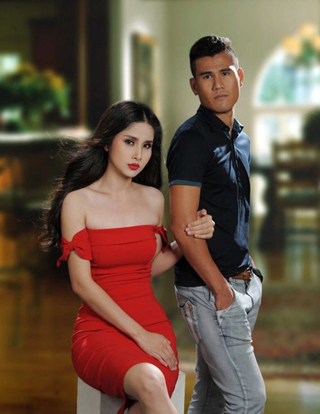 
Diễn vi&ecirc;n, người mẫu Huỳnh Thảo Trang v&agrave; cầu thủ Phan Thanh B&igrave;nh ly h&ocirc;n năm 2015 khiến nhiều người h&acirc;m mộ tiếc nuối. Sau khi chia tay, cuộc sống của Thảo Trang c&oacute; nhiều thay đổi.
