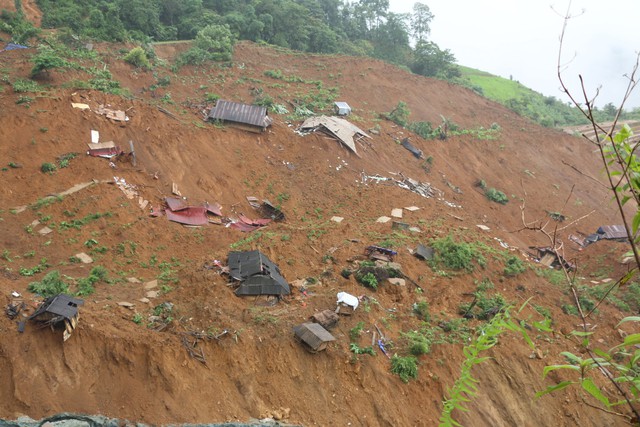 
Nhiều ngôi nhà của người dân ở Hà Giang bị hỏng hoàn toàn do thiên tai. Ảnh: N.L
