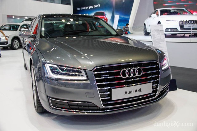 
 Audi A8 3.0 có phí trước bạ&nbsp;hơn 537 triệu đồng
