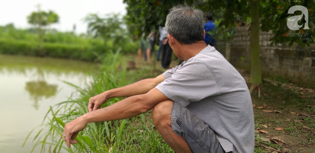 
Ông Sửu buồn bã hướng về căn phòng mình đã xây cho đứa con trai
