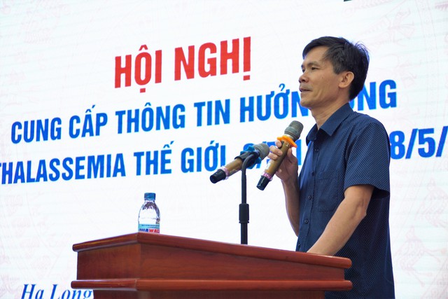 Ông Hoàng Văn Hy - Chi cục trưởng Chi cục DS tỉnh Quảng Ninh phát biểu khai mạc hội nghị