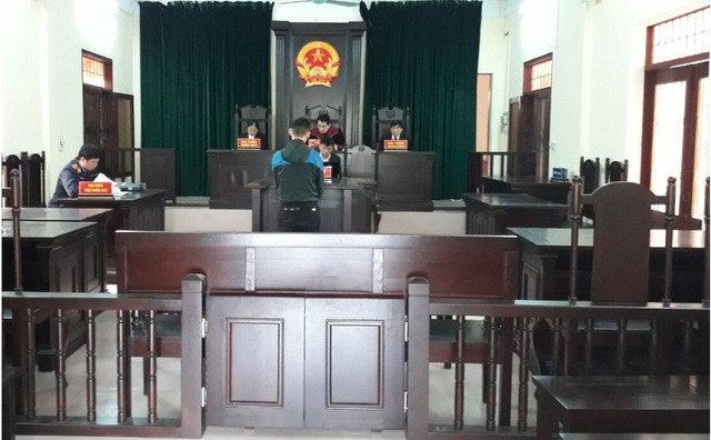 Bị cáo Hùng bị Tòa án nhân dân huyện Ninh Giang tuyên phạt 36 tháng tù giam về tội trộm cắp tài sản. Ảnh: Thành Trung