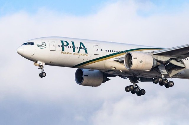 Máy bay của hãng hàng không Pakistan PIA. Ảnh: PA.