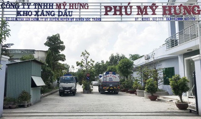Kho xăng dầu Phú Mỹ Hưng của “đại gia” Trịnh Sướng bị cơ quan Công an khám xét.