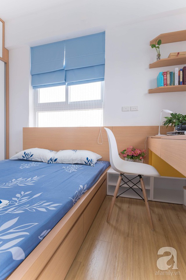 
Cửa sổ nhỏ được sử dụng mành che để giảm bớt sự rườm rà, tăng cảm giác gọn gàng, rộng rãi cho phòng ngủ.
