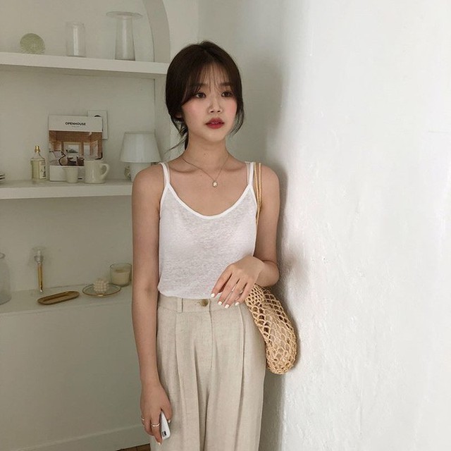 Các chị em cứ nghĩ mặc đồ mỏng, ngắn thì mát nhưng thực ra chẳng mát tí nào - Ảnh 4. Các chị em cứ nghĩ mặc đồ mỏng, ngắn thì mát nhưng thực ra chẳng mát tí nào - Ảnh 4.