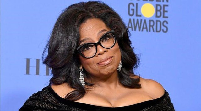 
Oprah Winfrey được mệnh danh là bà hoàng truyền thông nhờ xây dựng được sự nghiệp truyền hình lẫy lừng. Bà còn là phụ nữ Mỹ gốc Phi đầu tiên lọt vào danh sách tỷ phú USD. Năm 2019, Forbes xếp bà ở vị trí người giàu thứ 916 hành tinh với tổng tài sản trị giá 2,5 tỷ USD . Ảnh: Getty. 
