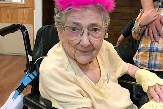 Bà Bentley sống thọ đến 99 tuổi với một cơ thể đầy bất thường.