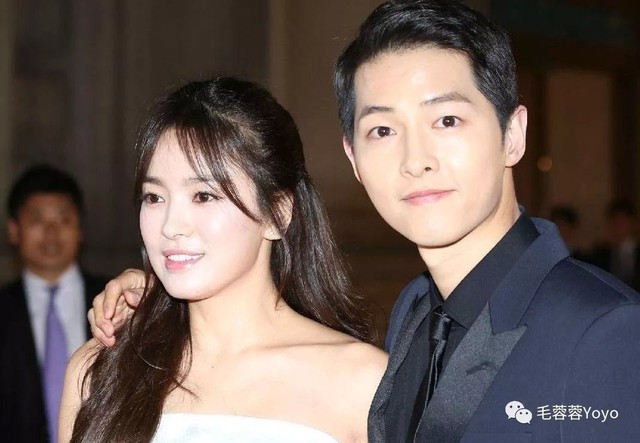 Thông tin Song Joong Ki ly hôn Song Hye Kyo khiến nhiều người quan tâm.