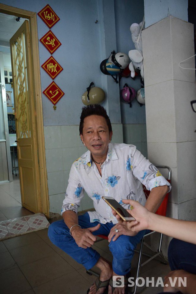 Bảo Chung từng tâm sự về việc ở nhờ nhà mẹ vợ mỗi khi về Việt Nam lưu diễn.