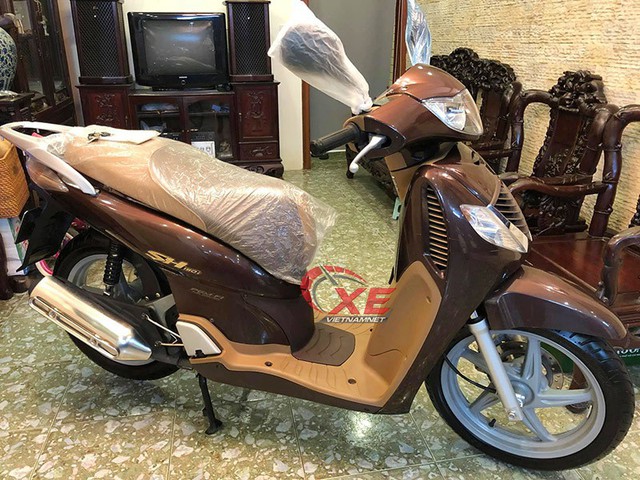 
Honda SH150i 2008 nhập đi cực ít thuộc sở hữu của chủ xe sống ở phố cổ Hà Nội
