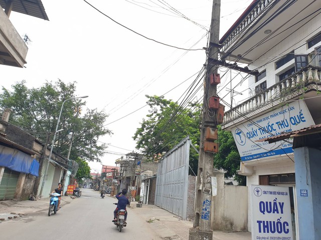 Bắc Ninh: Gần 3.000 hộ dân bức xúc vì phải sử dụng điện qua cai thầu - Ảnh 1.