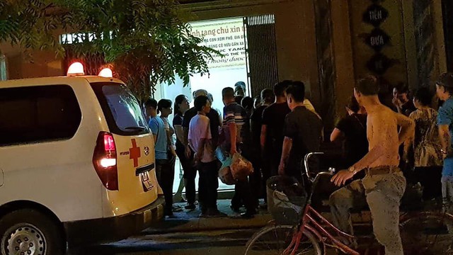 Vụ đoàn từ thiện gặp nạn tại Tuyên Quang:  Tthi thể 2 giáo viên xấu số đã về tới Hải Phòng - Ảnh 2.