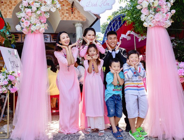 Ngọc Diễm đưa con về quê dự đính hôn của em gái - Ảnh 5.