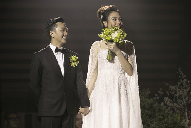 Vừa đám cưới, vợ Cường Đô La đã hoàn thành sớm vai trò dâu khéo khiến chị em nể phục - Ảnh 1.