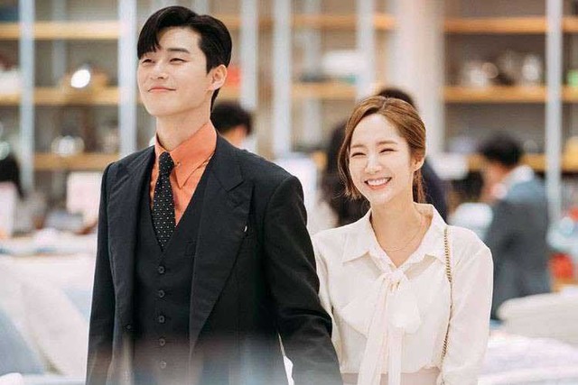 Phát hiện bố có bồ nhí nên quyết tâm theo dõi, tôi chết lặng khi mặt đối mặt với ả tình nhân - Ảnh 1. Phát hiện bố có bồ nhí nên quyết tâm theo dõi, tôi chết lặng khi mặt đối mặt với ả tình nhân - Ảnh 1.