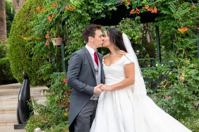 Đám cưới của cô gái mang dòng máu Việt với con trai công chúa Monaco - Ảnh 4.