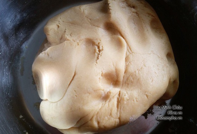 Cách làm bánh nướng truyền thống tuyệt ngon lại đơn giản cho Tết Trung thu - Ảnh 2.