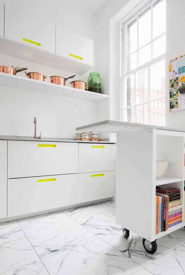 Nhỏ gọn và tiện dụng, những thiết kế nhà bếp này dành riêng cho các căn hộ chung cư có diện tích dưới 60m² - Ảnh 11.