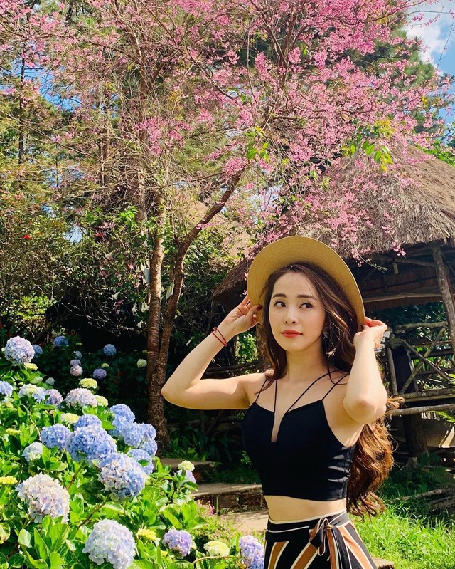 Quỳnh Nga khoe eo thon 55cm đánh bại Ngọc Trinh, bí quyết từng được chính chủ bật mí cách đây không lâu - Ảnh 3. Quỳnh Nga khoe eo thon 55cm đánh bại Ngọc Trinh, bí quyết từng được chính chủ bật mí cách đây không lâu - Ảnh 3.