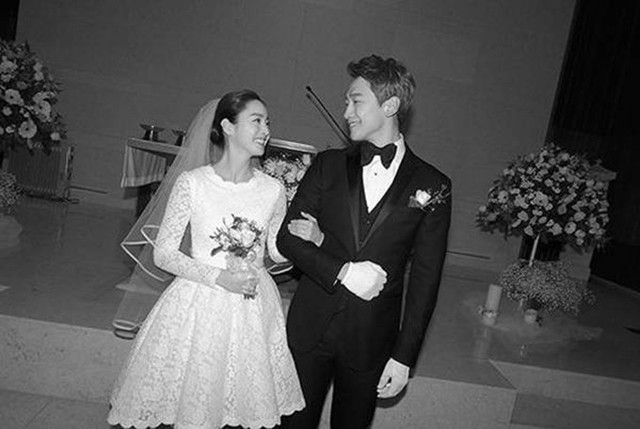 Ảnh cưới màu chưa từng tiết lộ của Bi Rain - Kim Tae Hee - Ảnh 2.
