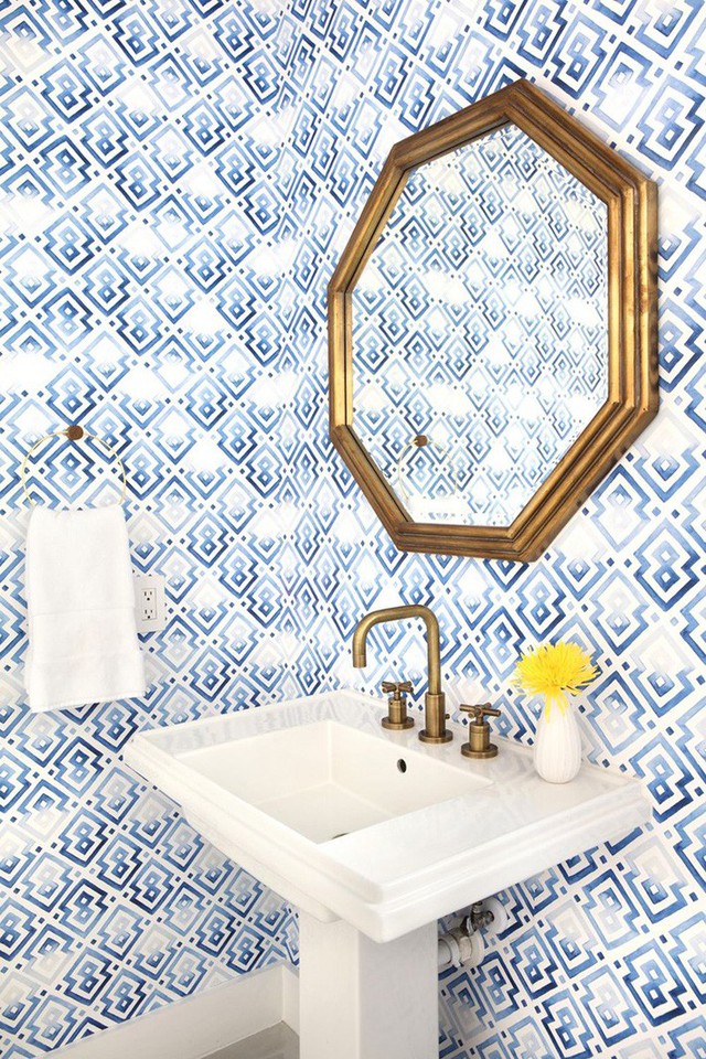 Khó cưỡng lại vẻ đẹp của những phòng tắm màu xanh dịu mát - Ảnh 17.