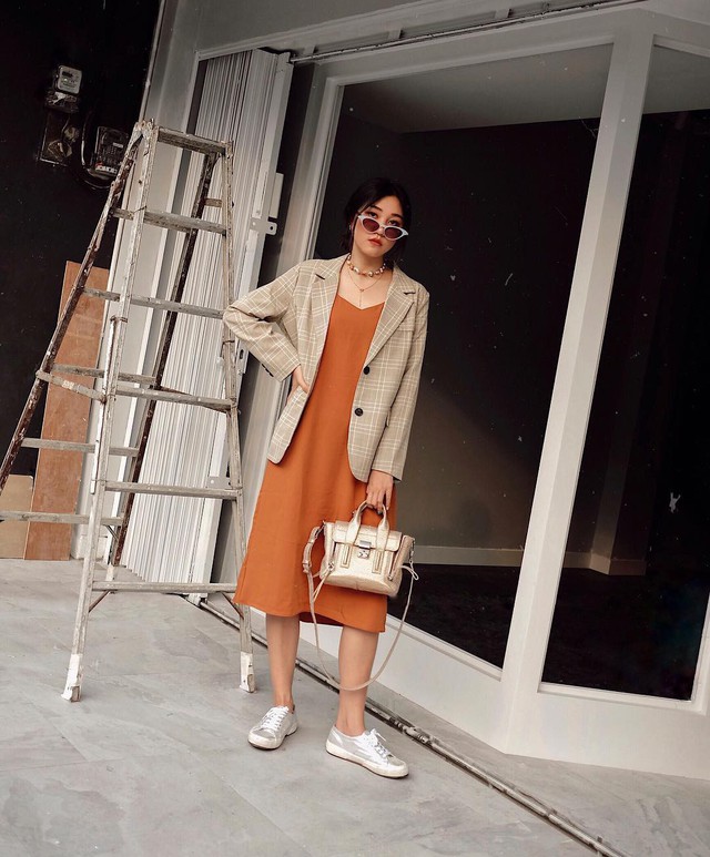 Ngo&agrave;i m&agrave;u v&agrave;ng, gam m&agrave;u cam đất cũng cực đẹp v&agrave; th&iacute;ch nhất l&agrave; l&ecirc;n đồ sống ảo kh&ocirc;ng ch&ecirc; v&agrave;o đ&acirc;u được - Ảnh 6.