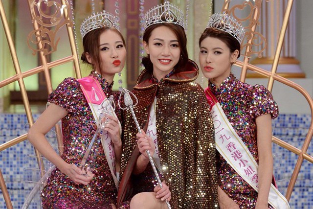 Một Hoa hậu đăng quang năm 2019 mất giá vì tai tiếng tình ái, bê bối mua giải  - Ảnh 1.