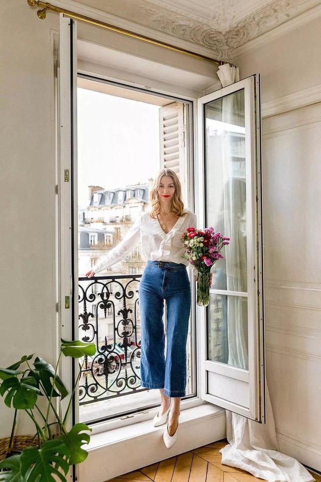 Để luôn thanh lịch như những quý cô Paris, 5 items thời trang “cộm cán” của họ sẽ là thứ mà bạn chẳng thể bỏ qua - Ảnh 5.