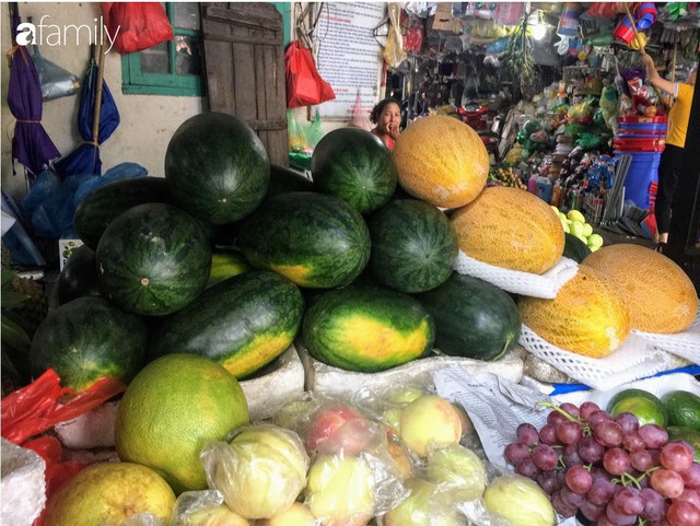 Mua lẻ hoa quả ở chợ đầu mối Long Biên siêu rẻ, thậm chí có quả còn rẻ bằng 1/5 lần ở các chợ dân sinh - Ảnh 15.