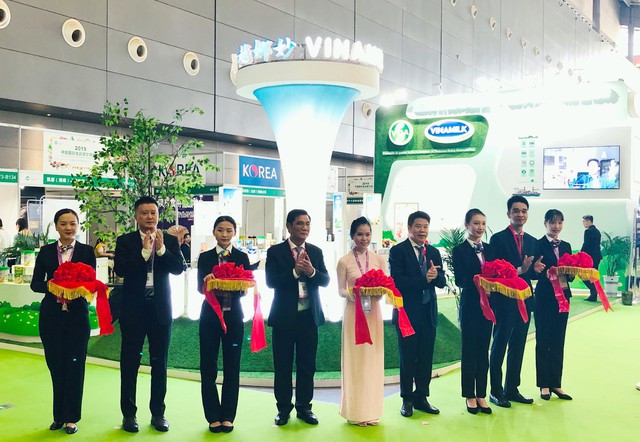 Bước tiến mới trong việc đưa sản phẩm sữa Việt Nam gia nhập thị trường 1,4 tỷ dân Trung Quốc - Ảnh 1.