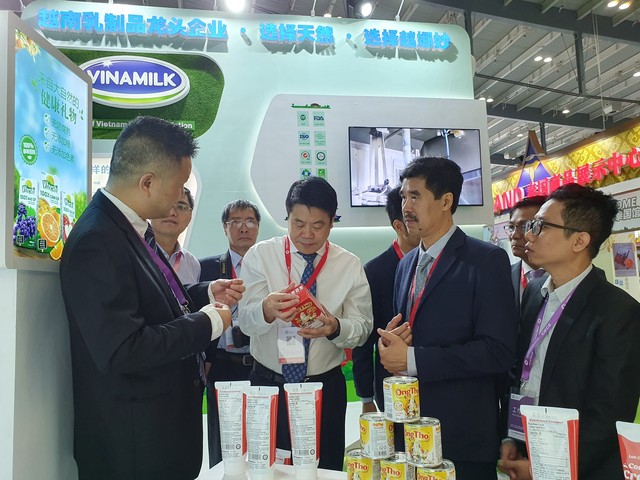 Bước tiến mới trong việc đưa sản phẩm sữa Việt Nam gia nhập thị trường 1,4 tỷ dân Trung Quốc - Ảnh 2.