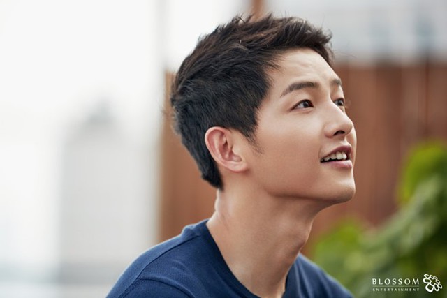 Song Joong Ki ở tuổi 34 - ly hôn, gầy gò và khóc trong ngày sinh nhật - Ảnh 6.