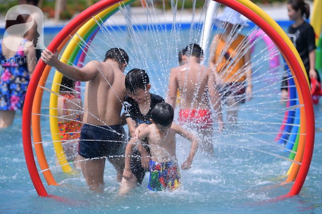 Công viên nước Thanh Hà lại treo biển tạm dừng hoạt động sau vụ bé trai 6 tuổi chết đuối - Ảnh 7.