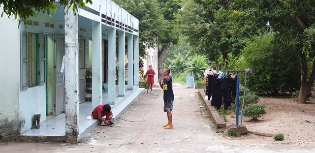 Giám đốc Trung tâm nuôi dưỡng người già và trẻ tàn tật Hà Nội trần tình vụ việc cán bộ ăn chặn hàng từ thiện - Ảnh 3.